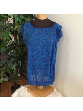 Fashion Bug blouse sleeveless with ruffle detail Woman’s size Large